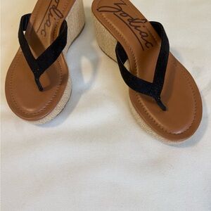 Zodiac Women's Black Wedge Sandals